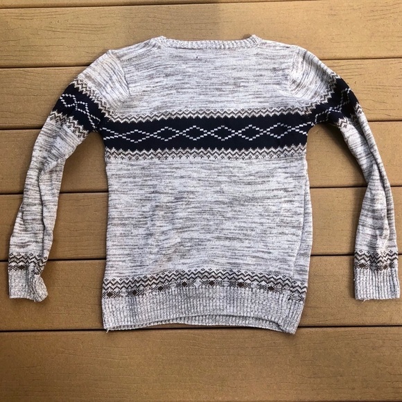 CREAM & NAVY SWEATER - Picture 6 of 14
